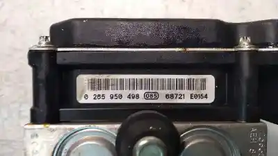 Peça sobressalente para automóvel em segunda mão abs por renault clio iii 2.0 16v cat referências oem iam 0265234372 8200443546 85b02aay2 0265950498