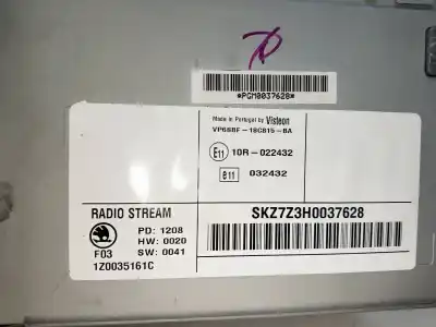 Peça sobressalente para automóvel em segunda mão sistema de áudio / rádio cd por skoda octavia combi (1z5) rs referências oem iam 1z0035161c  