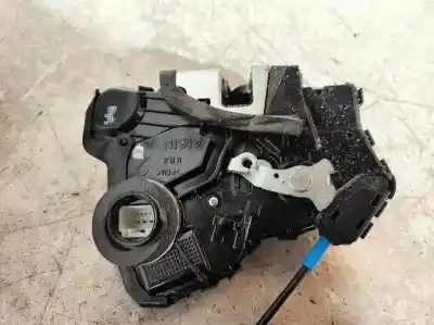 Second-hand car spare part front right central locking system for toyota auris active oem iam references   