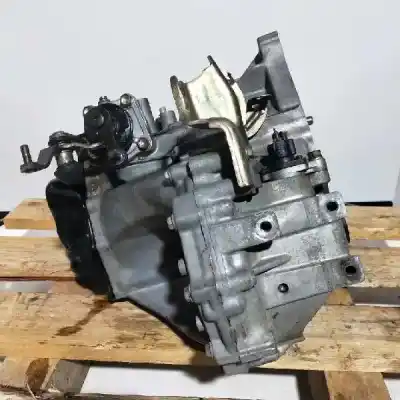 Gebrauchtes Autoersatzteil getriebe zum toyota yaris verso (ncp2/nlp2) 1.3 linea luna 86 cv / 63 kw oem-iam-referenzen y00613348  