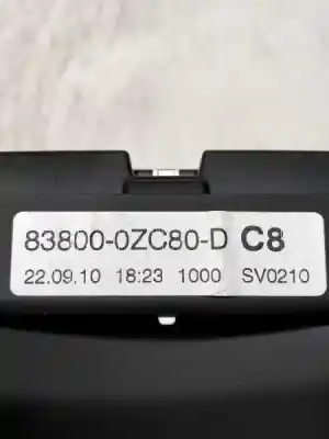 Peça sobressalente para automóvel em segunda mão quadrante por toyota auris active referências oem iam a2c53245521 838000zc80d a2c53358735