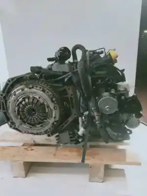 Автозапчастина б/у ДВИГУН КОМПЛЕКТ для RENAULT CLIO III  Посилання на OEM IAM K9K6770  D024449