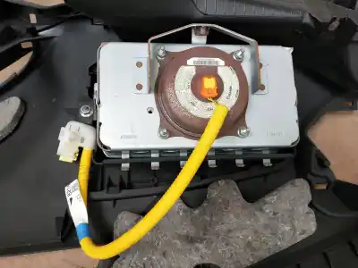 Автозапчасти б/у комплект подушки безопасности за toyota yaris (ncp1/nlp1/scp1) 1.4 d-4d linea luna ссылки oem iam   