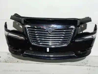 Recambio de automóvil de segunda mano de PARAGOLPES DELANTERO para LANCIA THEMA  referencias OEM IAM 68071976AB  