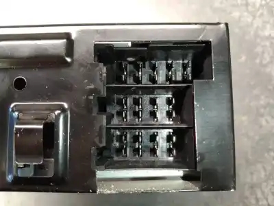 Second-hand car spare part audio system / radio cd for opel vectra b berlina comfort oem iam references 09181229  