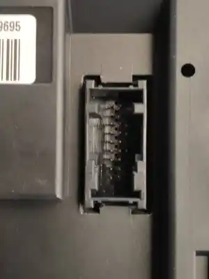 Peça sobressalente para automóvel em segunda mão quadrante por bmw serie 3 coupe (e92) 320d referências oem iam 916684603 62109316127 698019695 a2c53286598