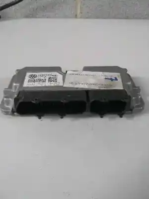 Pezzo di ricambio per auto di seconda mano Centralina Motore per VOLKSWAGEN POLO (9N3) 1.4 16V Riferimenti OEM IAM IAW4HVAD 6160141701 03C906024AD