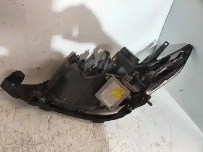Second-hand car spare part right headlight for mazda 5 berl. (cr) 2.0 crtd active+ (105kw) oem iam references p7705r  