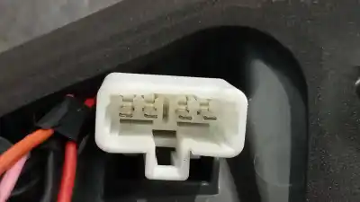 Second-hand car spare part interior left tailgate light for hyundai i40 1.7 crdi cat oem iam references   