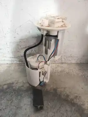 Peça sobressalente para automóvel em segunda mão bomba de combustivel por toyota auris hybrid business referências oem iam 770002502