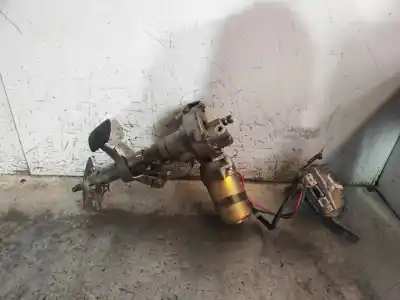 Pezzo di ricambio per auto di seconda mano piantone dello sterzo per toyota corolla (e12) 2.0 d-4d linea luna berlina riferimenti oem iam 8965002010