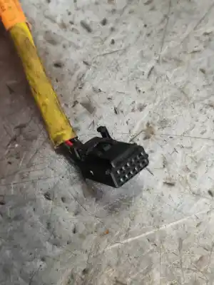 Peça sobressalente para automóvel em segunda mão espelho retrovisor esquerdo por renault captur life referências oem iam   