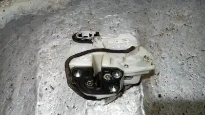 Pezzo di ricambio per auto di seconda mano motore chiusura centrale posteriore sinistra per mazda 3 lim. (bl) 2.2 turbodiesel cat riferimenti oem iam 