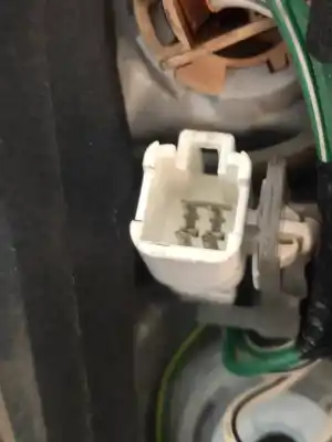 Second-hand car spare part right tailgate light for toyota corolla (e15) luna oem iam references   