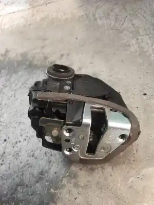 Second-hand car spare part rear right central locking system for toyota corolla (e15) luna oem iam references 7092013