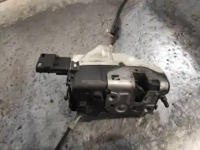 Peça sobressalente para automóvel em segunda mão motor de fechadura central dianteiro direito por peugeot 5008 premium referências oem iam 825154