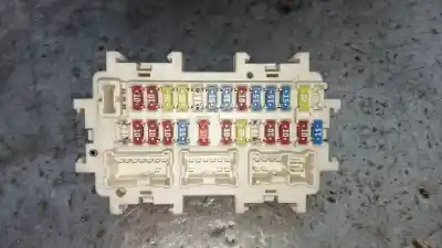 Pezzo di ricambio per auto di seconda mano scatola relè/fusibili per renault koleos expression riferimenti oem iam 