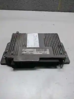 Pièce détachée automobile d'occasion calculateur moteur ecu pour renault megane i cabriolet (ea0) 2.0 cat (f7r-714) références oem iam s113717102c 7700102307 hom7700868306