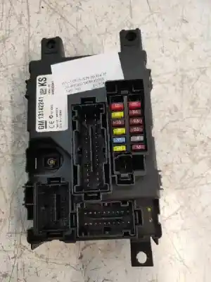 Tweedehands auto-onderdeel relais/zekeringenkastje voor opel corsa d catch me oem iam-referenties 13142241
