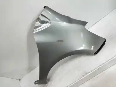 Peça sobressalente para automóvel em segunda mão Guarda-lamas Dianteiro Direito por TOYOTA YARIS Connect Referências OEM IAM   