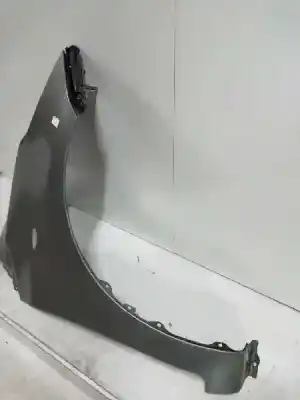 Peça sobressalente para automóvel em segunda mão guarda-lamas dianteiro direito por toyota yaris connect referências oem iam   