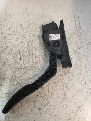 Second-hand car spare part accelerator pedal for ford fiesta (ccn) black edition oem iam references 6pv00951720  8v219f836ab
