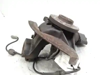 Pièce détachée automobile d'occasion moyeu de roue avant droite pour peugeot 406 berlina (s1/s2) sv références oem iam   