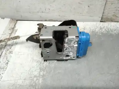 Second-hand car spare part REAR RIGHT CENTRAL LOCKING SYSTEM for AUDI A6 BERLINA (C4)  OEM IAM references 8D0839016A  