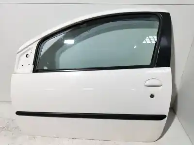 Peça sobressalente para automóvel em segunda mão porta da frente esquerda por peugeot 107 urban referências oem iam 