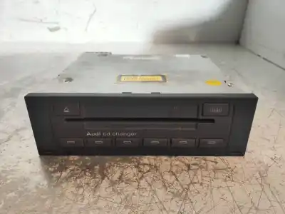 Автозапчасти б/у АУДИОСИСТЕМА / РАДИО CD за AUDI A3 (8P)  ссылки OEM IAM 8E0035111D  CXCA1492GC