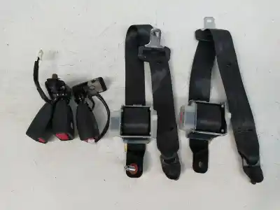 Second-hand car spare part rear seat belts set for kia cee´d emotion oem iam references 