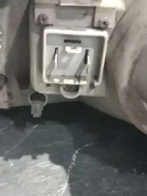 Second-hand car spare part front right headlight for renault 9 1.2 54 cv / 40 kw oem iam references   