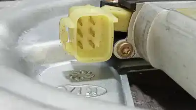 Second-hand car spare part driver left window regulator for kia opirus básico oem iam references 824703f010  