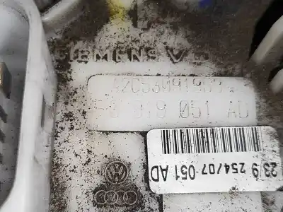 Peça sobressalente para automóvel em segunda mão bomba de combustivel por audi a6 avant (4f5) 2.4 referências oem iam a2c53091903  4f0919051ad