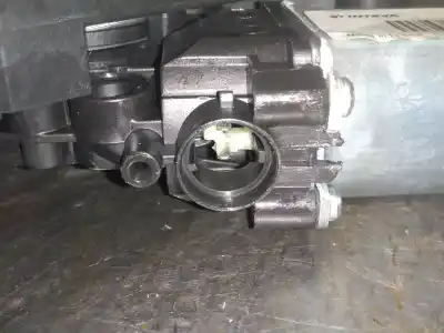 Pièce détachée automobile d'occasion léve glace avant droit pour citroen c1 urban ride références oem iam 698100h031 430100f0 402662a
