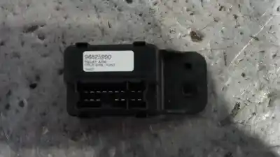 Peça sobressalente para automóvel em segunda mão módulo eletrônico por chevrolet captiva 2.0 vcdi lt referências oem iam 96825990