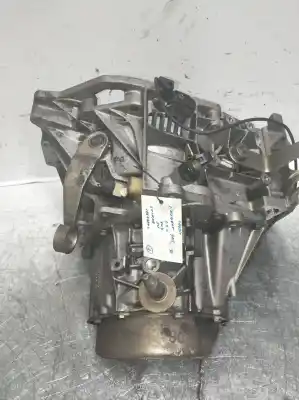Pièce détachée automobile d'occasion boîte de vitesses pour peugeot 405 berlina mi 16 le mans références oem iam 20ck08  1880280c