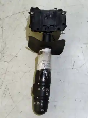 Peça sobressalente para automóvel em segunda mão comutador de luzes por dacia sandero stepway referências oem iam 6001551361