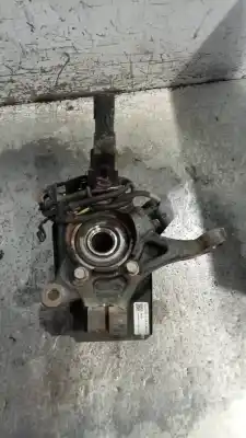 Second-hand car spare part front right knuckle for kia cee´d x-tech oem iam references   