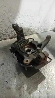 Second-hand car spare part front right knuckle for kia cee´d x-tech oem iam references   