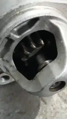 Peça sobressalente para automóvel em segunda mão motor de arranque por kia cee´d x-tech referências oem iam 361002a670  