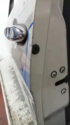Автозапчасти б/у левая передняя дверь за lancia ypsilon (101) 1.4 16v oro (10.2006->) ссылки oem iam   