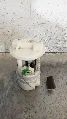 Second-hand car spare part fuel pump for renault grand modus authentique oem iam references 8200725022