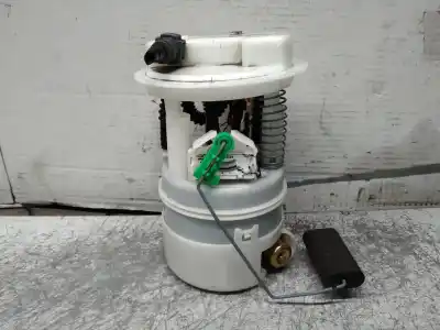 Автозапчастина б/у паливний насос для dacia logan ambiance посилання на oem iam 8200307403a