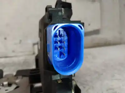 Автозапчасти б/у электропривод центрального замка спереди справа за audi a3 (8p) 1.6 102 cv / 75 kw ссылки oem iam 4e1837016  