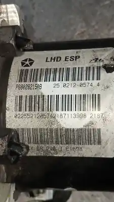 Peça sobressalente para automóvel em segunda mão abs por dodge caliber s referências oem iam 25021205744 8d556795 p68028215ab