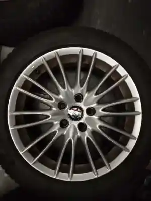Recambio de automóvil de segunda mano de juego llantas para alfa romeo 159 (140) 2.4 jtdm 20v q4 ti referencias oem iam  cubiertas 2255017 juego ruedas en 17 pulgadas