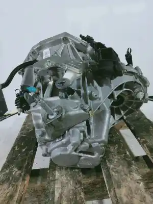 Pezzo di ricambio per auto di seconda mano riduttore per dacia duster ii comfort riferimenti oem iam tl4361  b071056