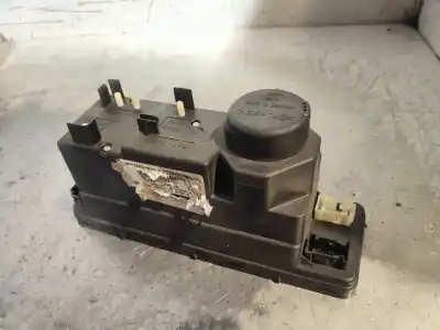 Pièce détachée automobile d'occasion COMPRESSEUR VOLUMÉTRIQUE pour MERCEDES-BENZ CLASE CLK (W208) COUPE  Références OEM IAM 2108001048  00782821