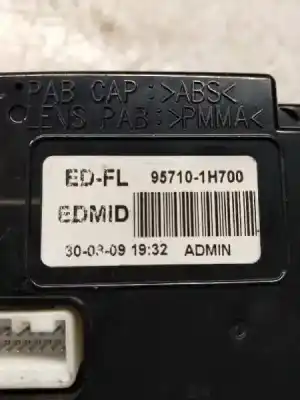 Second-hand car spare part multifunction display for kia cee´d 1.4 cat oem iam references 957101h700  